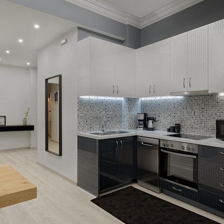 Acropolis Deluxe Apartment Atina Dış mekan fotoğraf