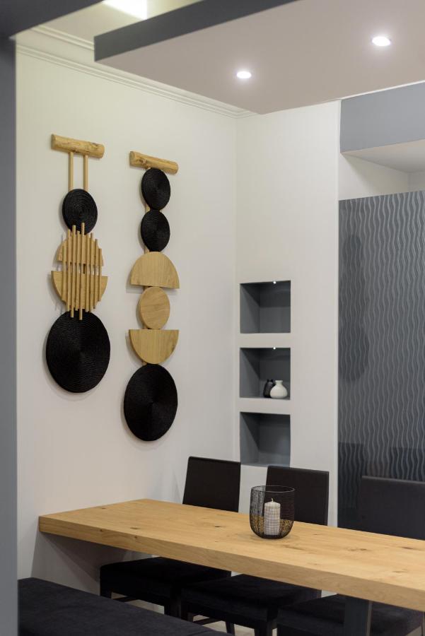 Acropolis Deluxe Apartment Atina Dış mekan fotoğraf