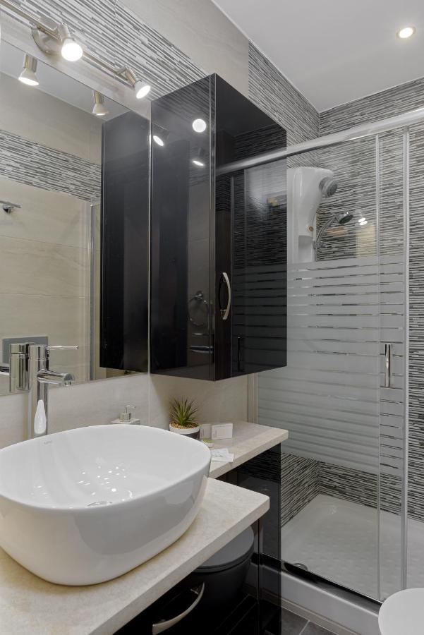 Acropolis Deluxe Apartment Atina Dış mekan fotoğraf